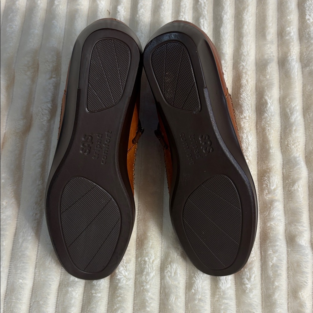SAS Jade Leather Zip Bootie - Picture 8 of 9